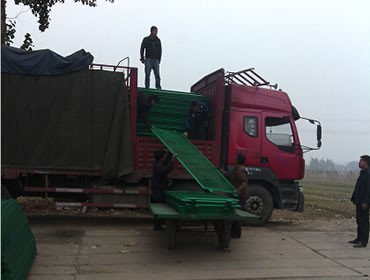 宜昌王先生所訂購的安全防護網現已...
